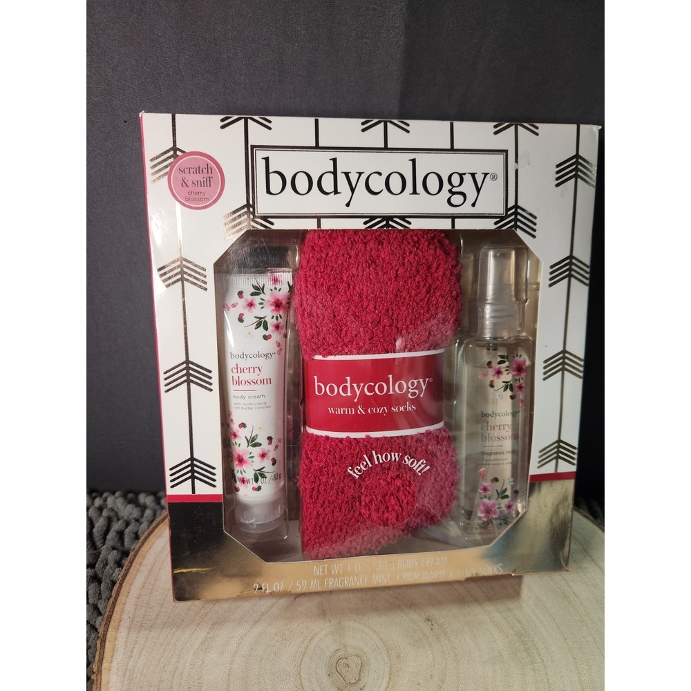 New BODYCOLOGY 3 Piece Set ~ Cherry Blossom Body Cream‎ & Fragrance + Socks